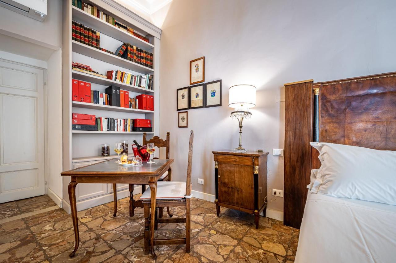 Luxury Bed And Breakfast Cerretani Palace Firenze Esterno foto